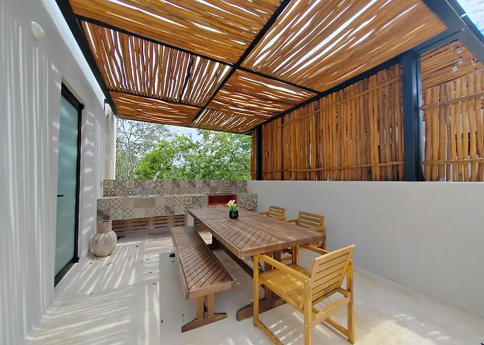 Wonderful House In The Enigmatic Jungle By Yeah Holiday home *